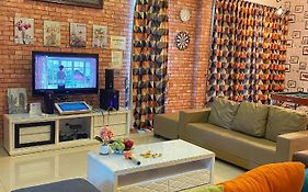 Teluk Batik 17Paradisehome Private Pool Karaoke Snooker Bbq 15Pax